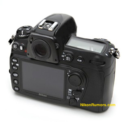 Nikon D400 - Back